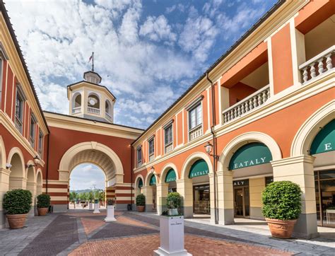 mcarthurglen serravalle.